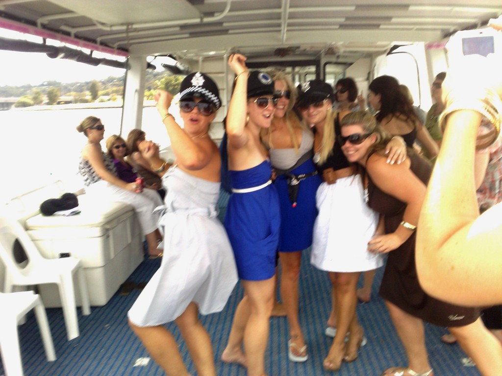 hens-night-perth-archives-hens-party-boathens-party-boat